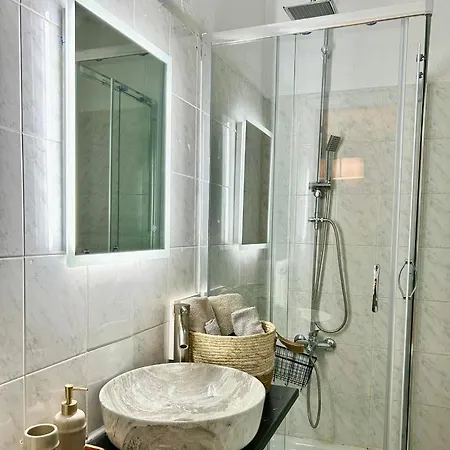 Yourcomfortzone*volos *